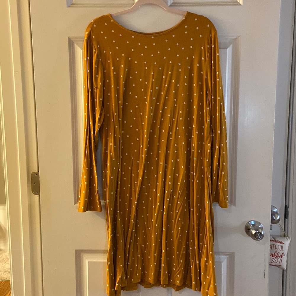 Old Navy Yellow White Polka Dot Stretch Shift Dress